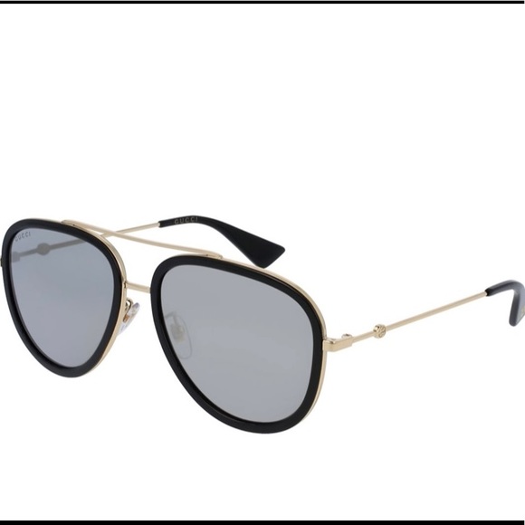 Gucci unisex aviator sunglasses.